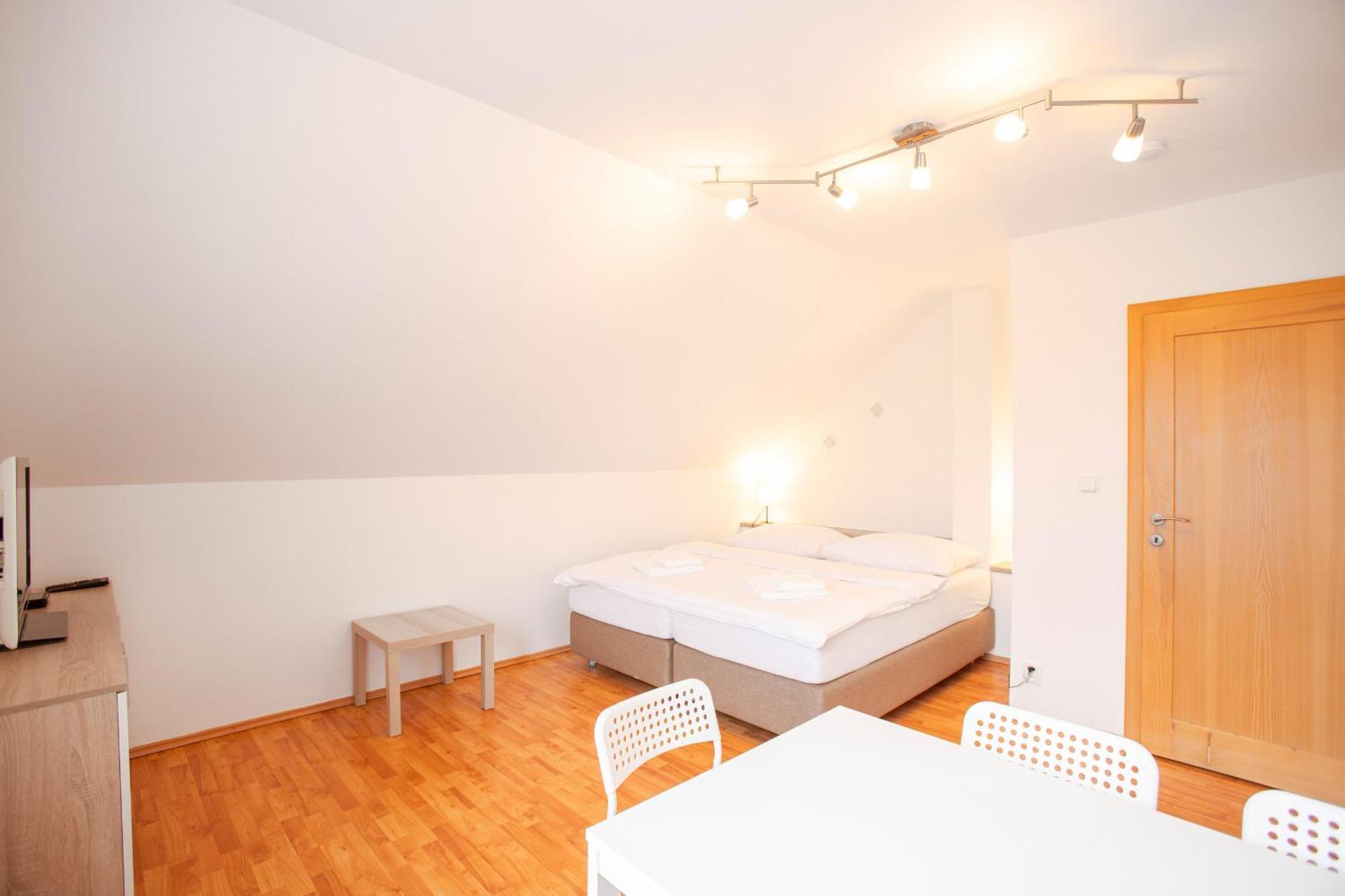 Amenity Apartmany Perná Dış mekan fotoğraf