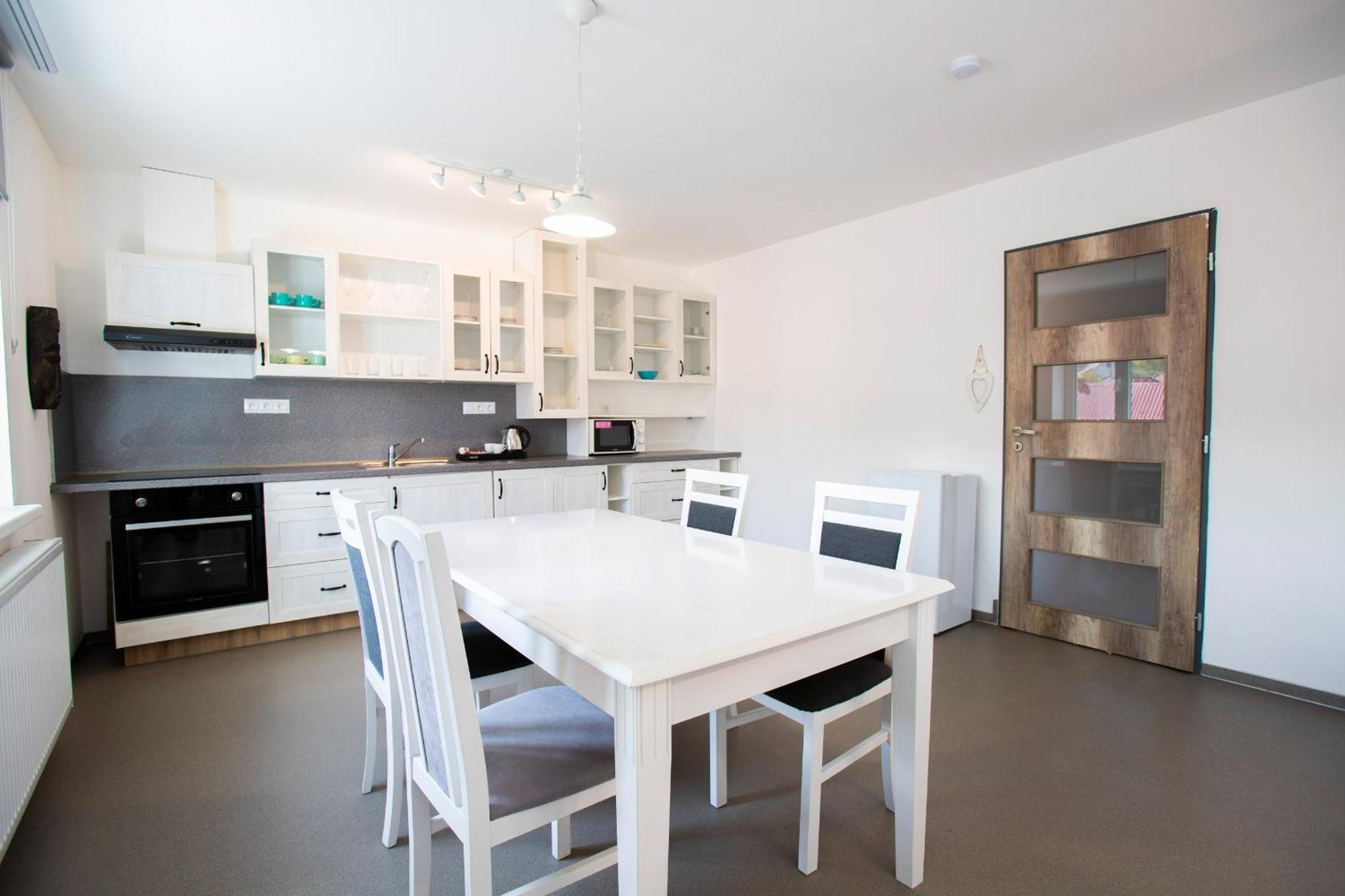 Amenity Apartmany Perná Dış mekan fotoğraf